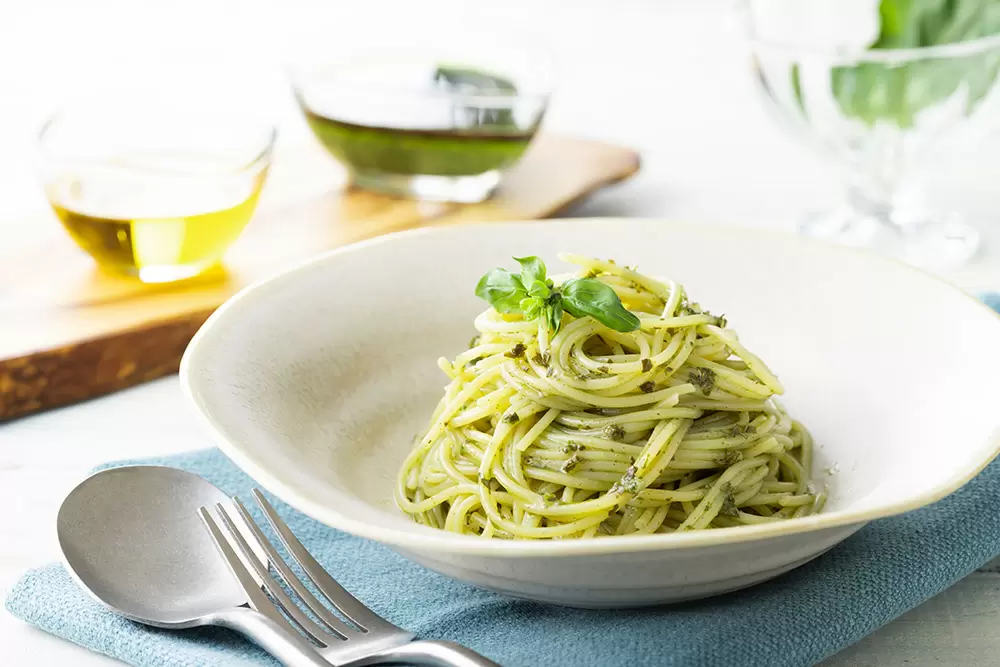 パスタやスープなどの料理に混ぜる