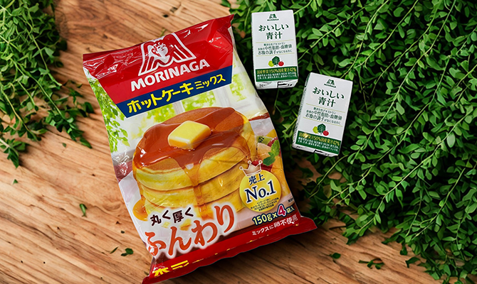森永ホットケーキミックスとおいしい青汁