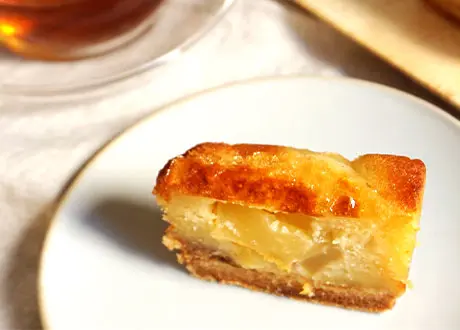 国産りんごのパイケーキ