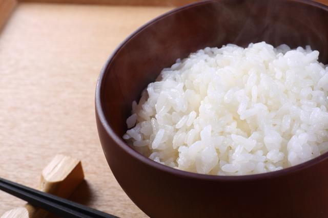 一杯 カロリー ご飯