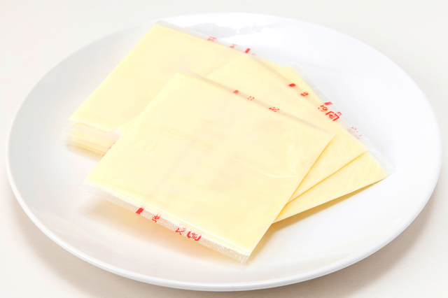 チーズのタンパク質量 栄養素について解説 手軽に作れるチーズ活用レシピも紹介
