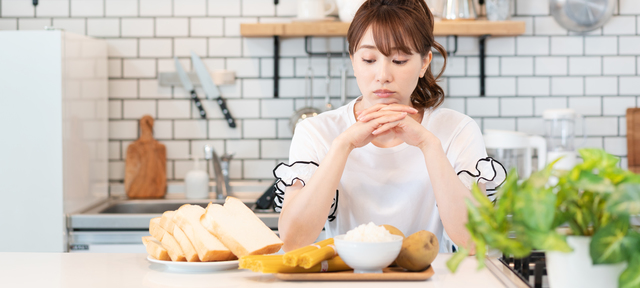 炭水化物 を 多く 含む 食品