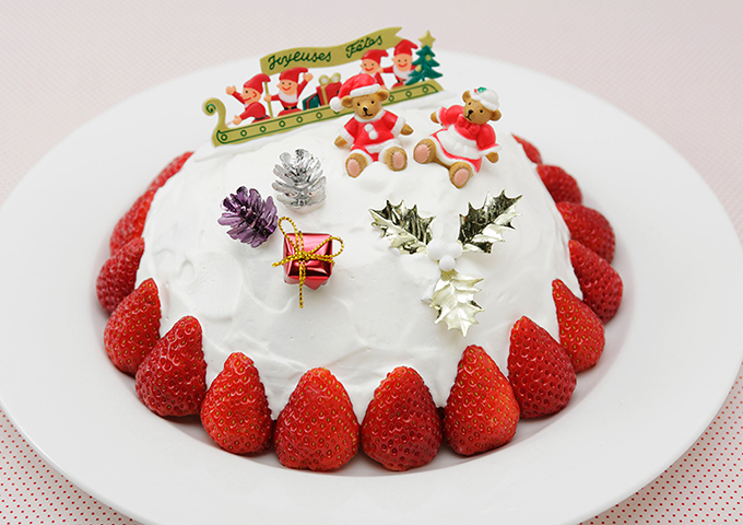いちごのクリスマスドームケーキ 天使のお菓子レシピ 森永製菓株式会社