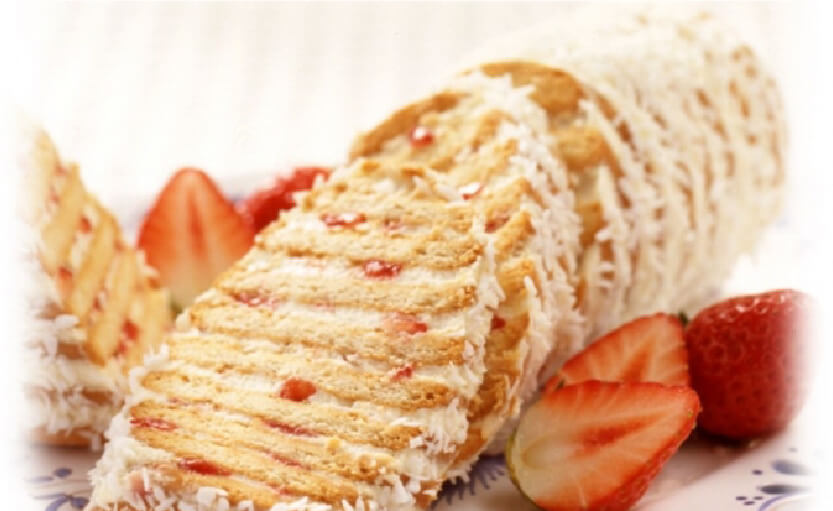 マリーの苺ストライプケーキ