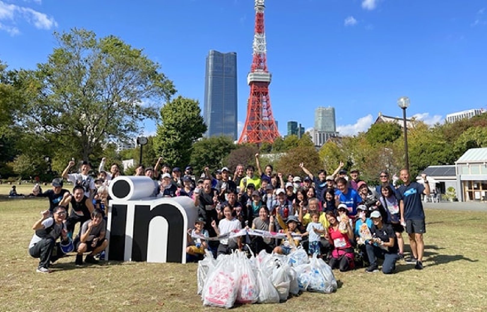 毎年10月に開催しているイベント「森永製菓ｉｎゼリー プレゼンツ エンジョイプロギング」は一般（いっぱん）の人も参加できる。2024年には全国5ヵ所で開かれ、合計の参加者は数百人規模（きぼ）になった。